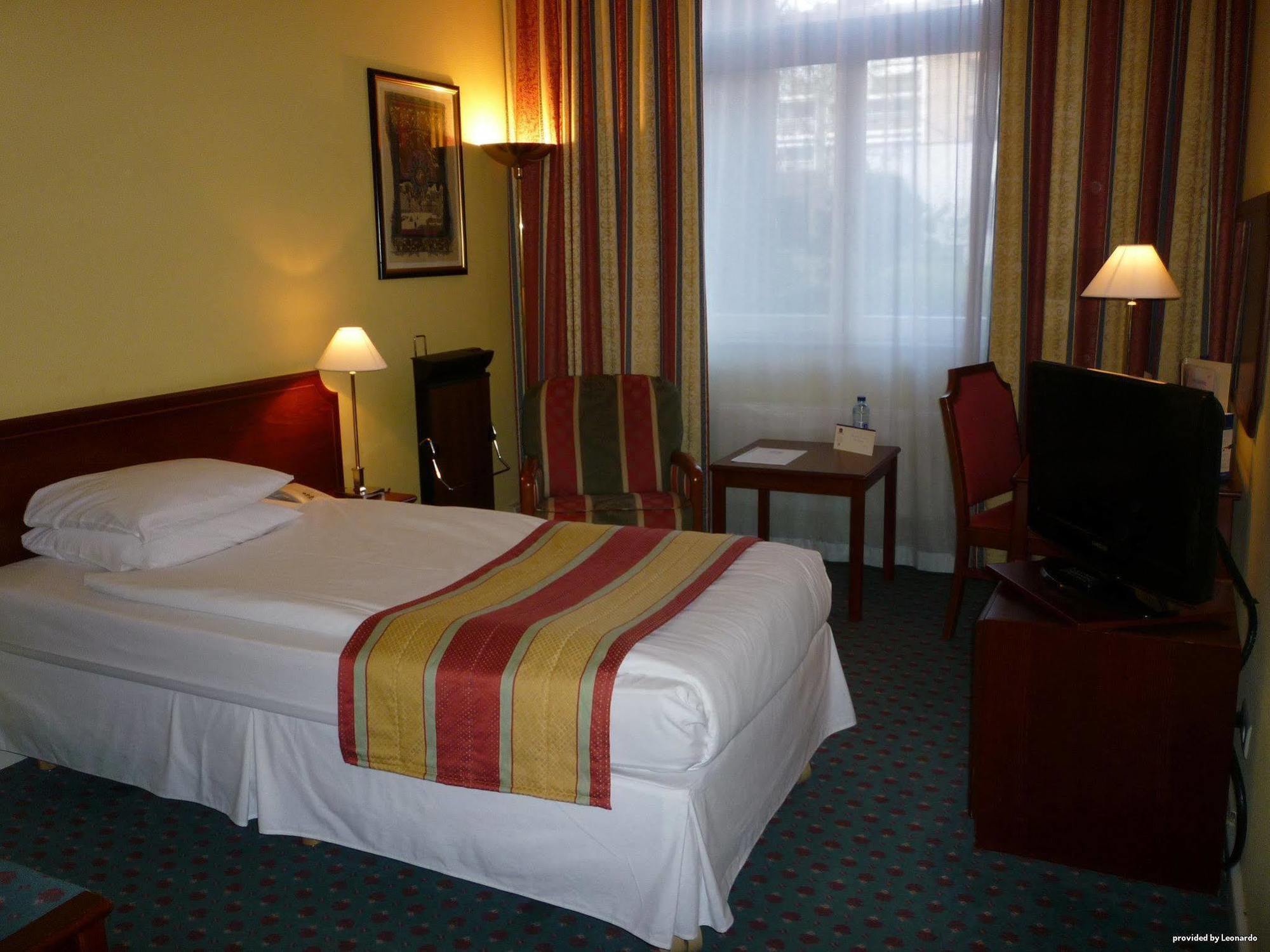 Best Western Plus Park Hotel Brussels Etterbeek Dış mekan fotoğraf